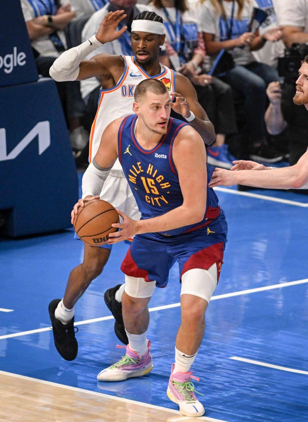 世界杯足球赛欧洲区外围赛：安道尔不敌波兰