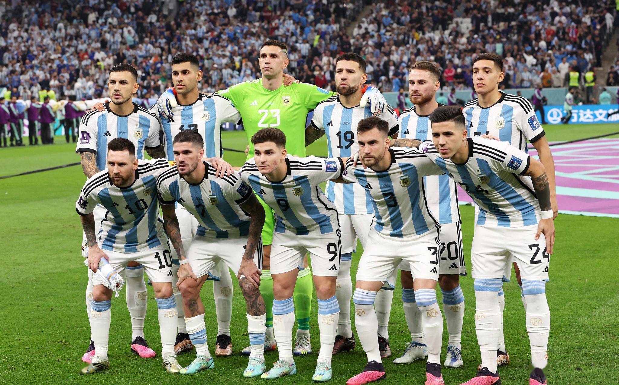 队成员之间 队成员之间