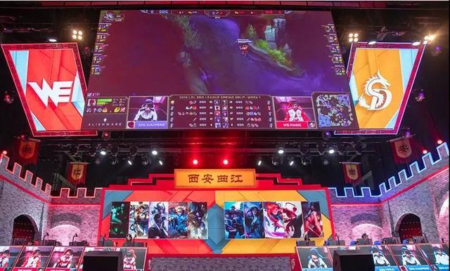 迷振奋的比 迷振奋的比