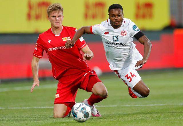 黄蜂短期内 黄蜂短期内